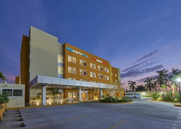 Express By Marriott Aparthotel 4*