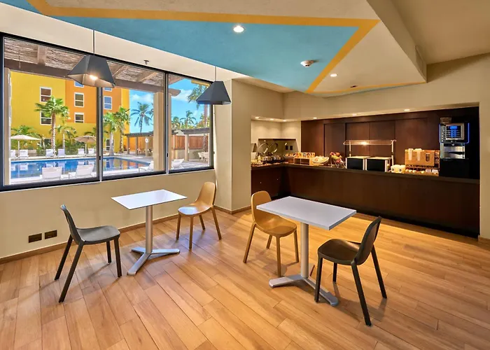 Aparthotel Express By Marriott 4*